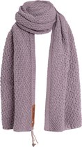 Knit Factory Luna Gebreide Sjaal Dames - Colsjaal - Omslagdoek - Mauve - 200x50 cm - Inclusief sierspeld