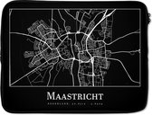 Laptophoes 17 inch - Kaart - Plattegrond - Maastricht - Stadskaart - Laptop sleeve - Binnenmaat 42,5x30 cm - Zwarte achterkant