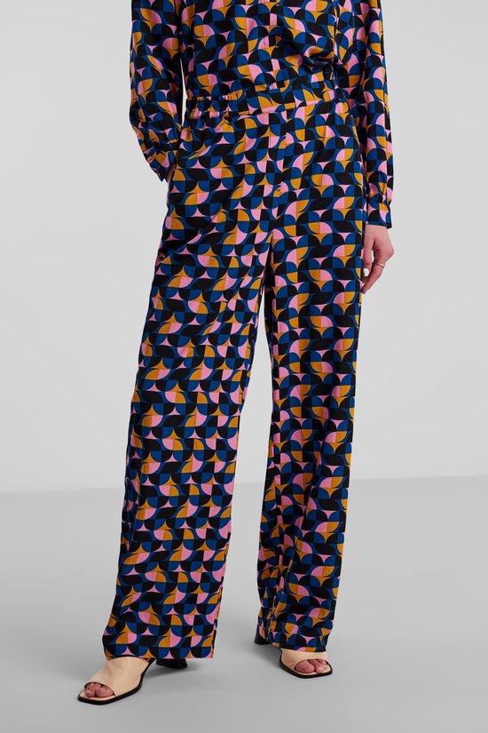 PIECES Damen-Kleid ‚Pcbernice‘ – Langärmlig Mit Taillengürtel & Abstraktem Druck
