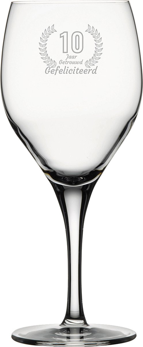 Gegraveerde rode wijnglas 42,5cl Gefeliciteerd 10 jaar getrouwd