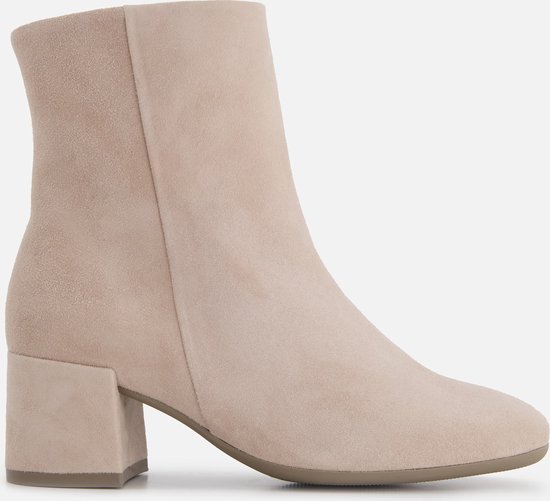 GABOR Enkellaarsjes Dames 980 Maat: 44 Materiaal: Suède Kleur: Beige