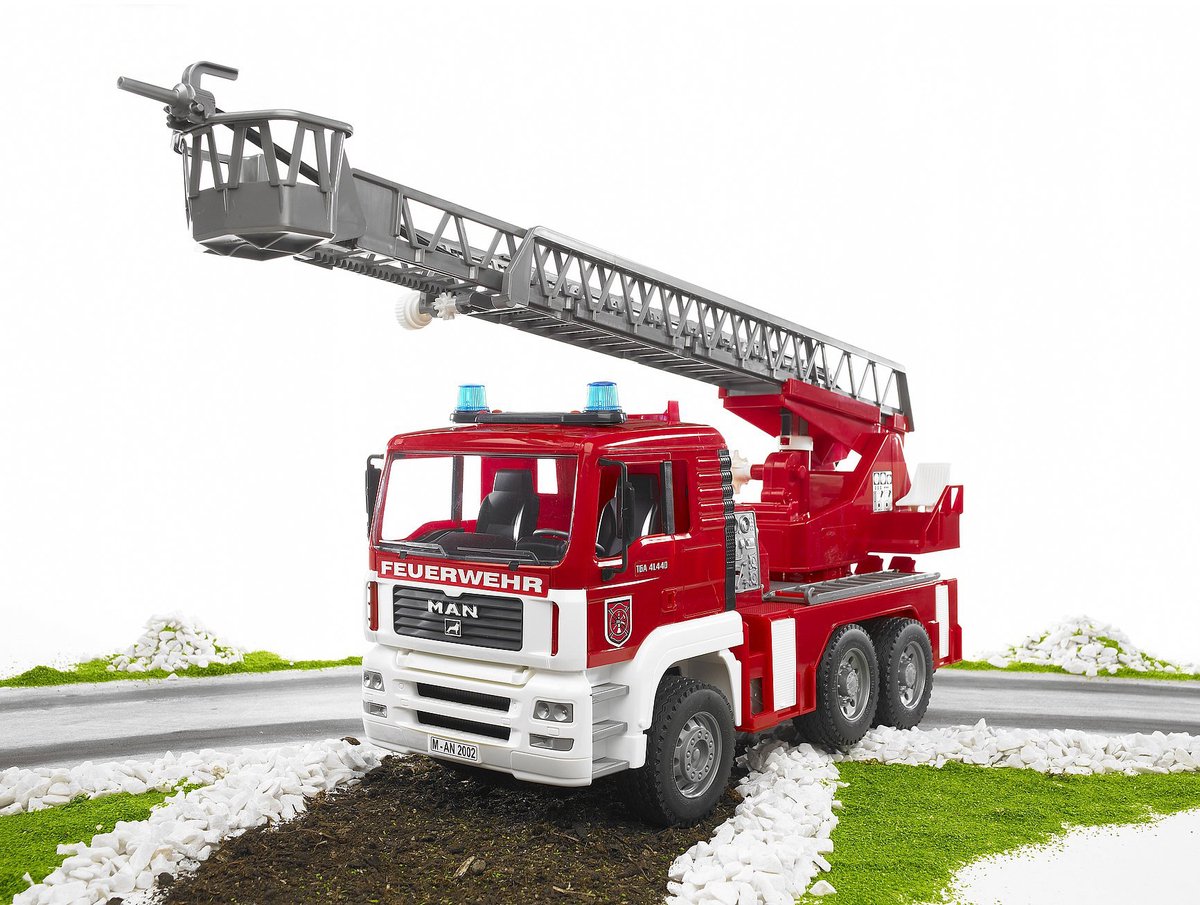 Bruder MAN Brandweerwagen met Draailadder - Speelgoedvoertuig — afbeelding 6