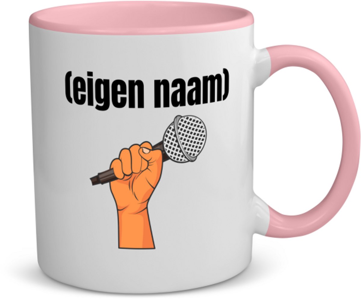 Akyol - microfoon met hand met eigen naam koffiemok - theemok - roze - Microfoon - muziek liefhebbers - iemand die houdt van muziek - verjaardag - cadeau - kado - 350 ML inhoud