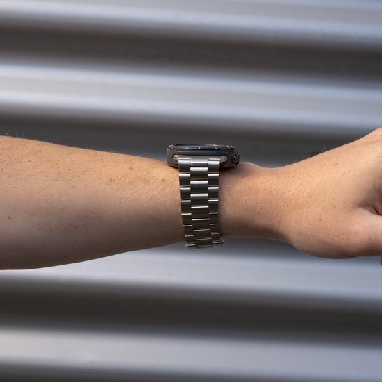 Bracelet de montre intelligente à maillons en acier Strap-it avec fermoir papillon - Bracelet en métal adapté à la Samsung Galaxy Watch Ultra 47 mm (argent)