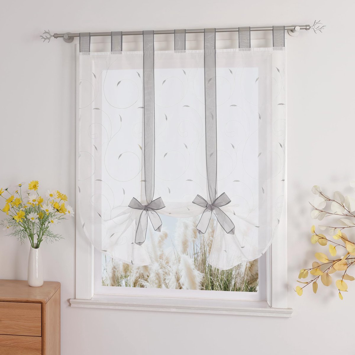 My Ninki ® Elegant Vouwgordijn met Borduursels en Lussen voor Stijlvolle Raamdecoratie Zilver