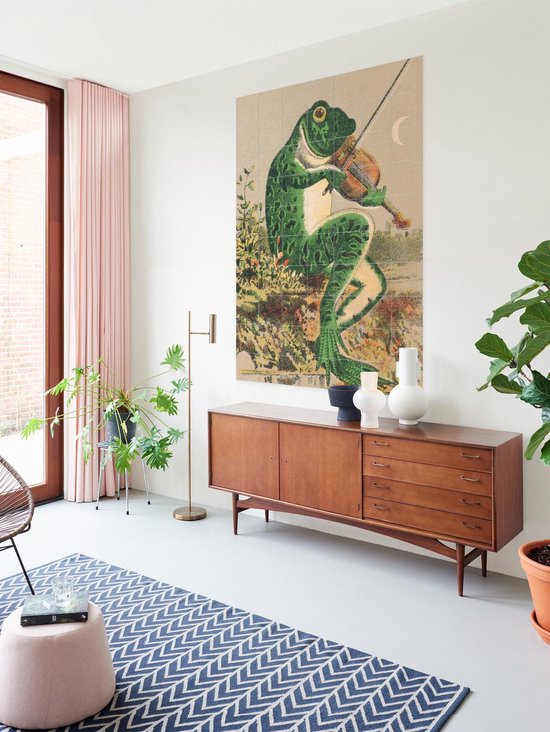 IXXI Frog playing violin, Aster Edition - 60 x 80 cm - Gratis ophangtool - Grote wanddecoratie en posters - Vintage, Kleurrijk, Speels, Illustraties
