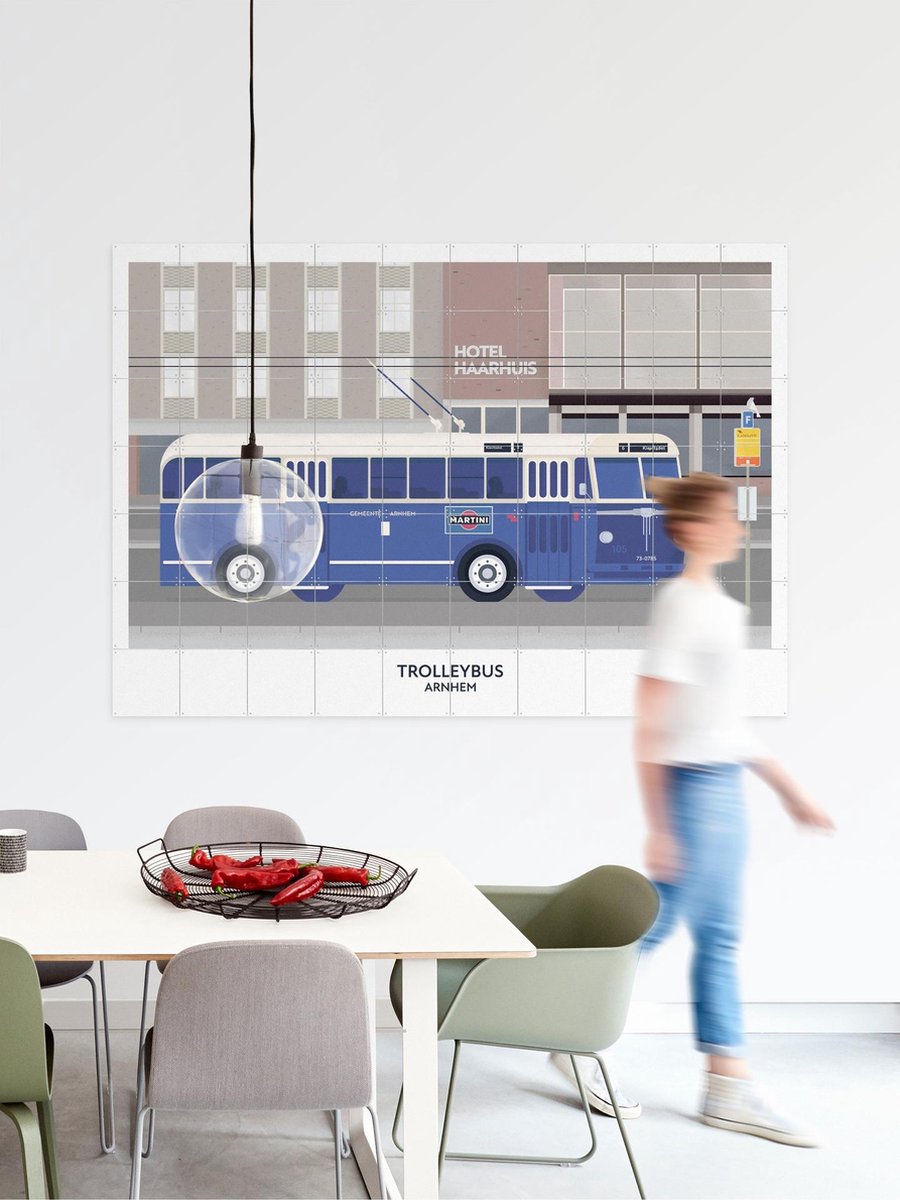 IXXI Trolleybus, Studio Kars + Boom & Design Podium Nijmegen - 140 x 100 cm - Gratis ophangtool - Grote wanddecoratie en posters - Kleurrijk