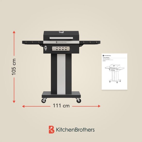 Zwarte staande BBQ van KitchenBrothers, hoogte 105 cm, breedte 111 cm, met instructies.