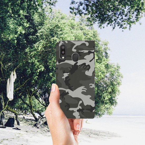 Coque avec Aimant Samsung Galaxy M20 Army Light