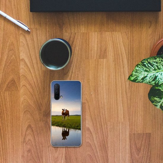 TPU Silicone Bumper pour OnePlus Nord CE 5G Coque Téléphone Vache