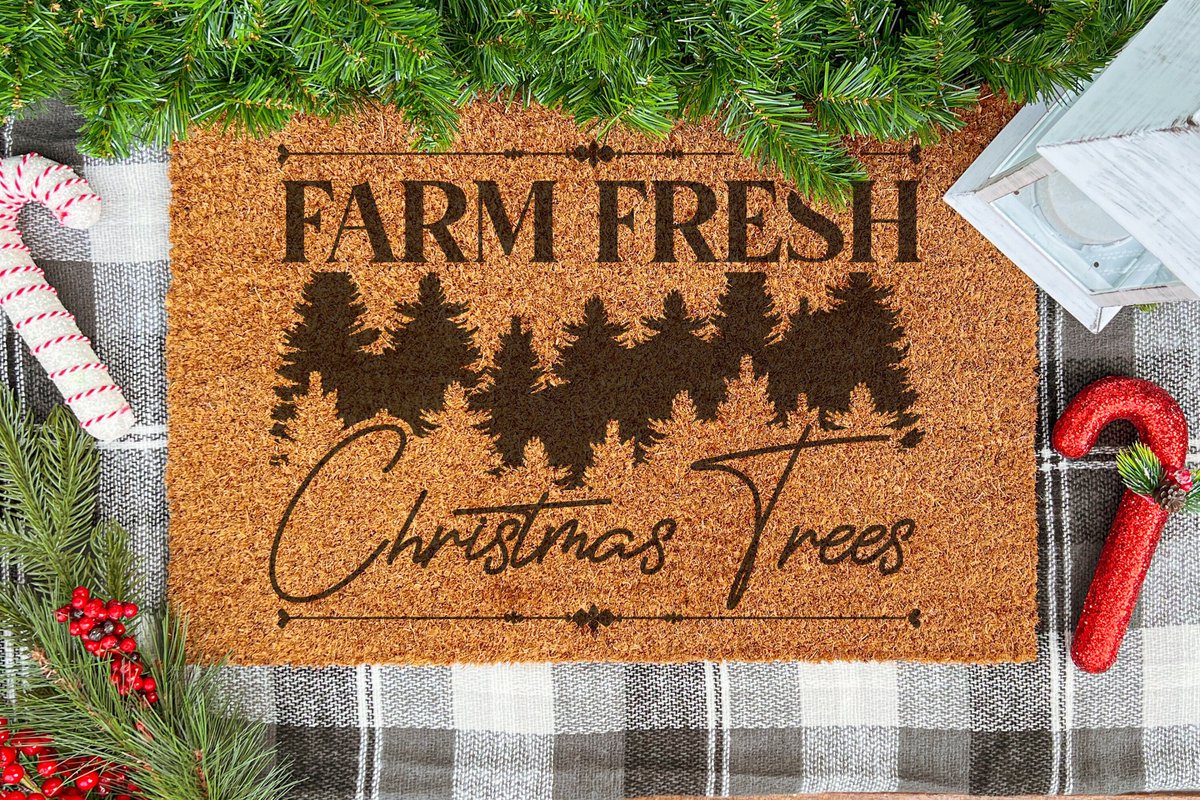 Laser-Point Farm Fresh Christmas Trees | 60x40 cm | Nieuwe huis cadeau | Ingangsmat | Deurmat met stijl | Verhuizing cadeau | Praktisch & trendy | Perfect voor binnenkomst | Cadeau voor nieuwe woning Bruin | Zwart (Gravering 60x40)
