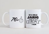 77 jaar 2 Mokken verjaardag + Ben ik eindelijk jarig krijg ik deze k*t mok - verjaardag - jarig - cadeau - grappig