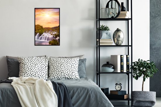 Cadre photo avec affiche - Cascade - Paysage - Soleil - Nuages ​​- Coucher de soleil - 40x60 cm - Cadre pour affiche