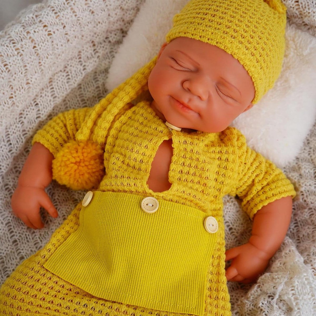 Silicone pop - Reborn baby - Kinderspel - Slapend ontwerp - 6 x 5 x 5 cm - Geel