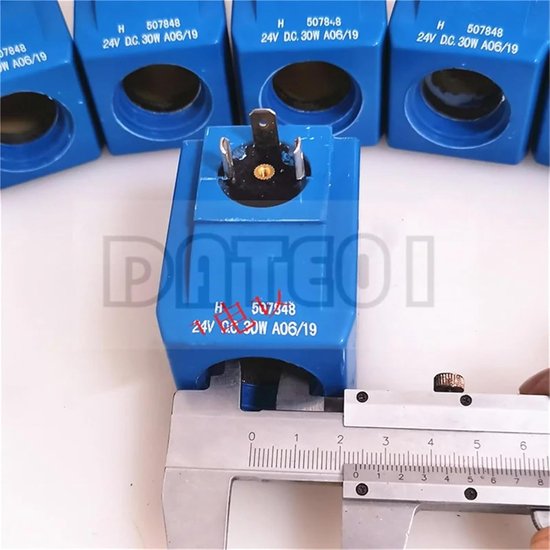 Solenoïde Klep Spoel - Elektrische Klep - Pompsysteem Besturing - Messing Constructie - 23.5mm Binnendiameter - Zwart — afbeelding 3