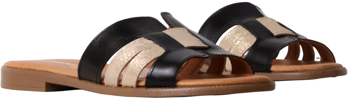 Alénoa platte leren sandalen