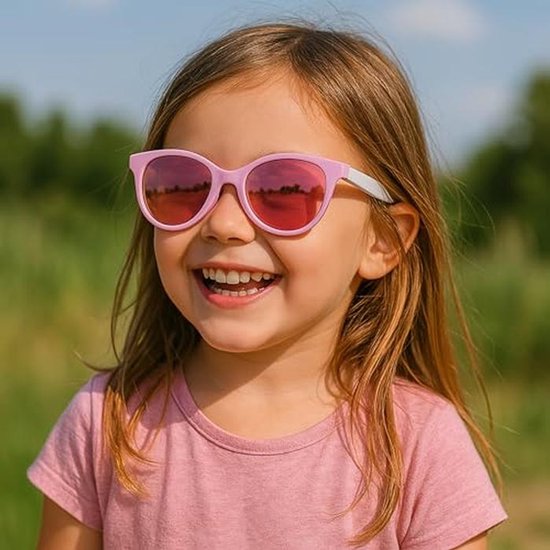 Vierkante Kinderzonnebril voor Meisjes met UV400 Bescherming en Flexibel Montuur — afbeelding 4
