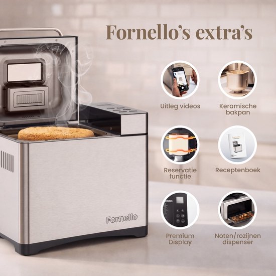 Roestvrijstalen broodbakmachine met open deksel, met een brood erin en displays met uitlegvideo's, keramische bakpan, reservatiefunctie, receptenboek, premium display en noten/rozijnendispenser.