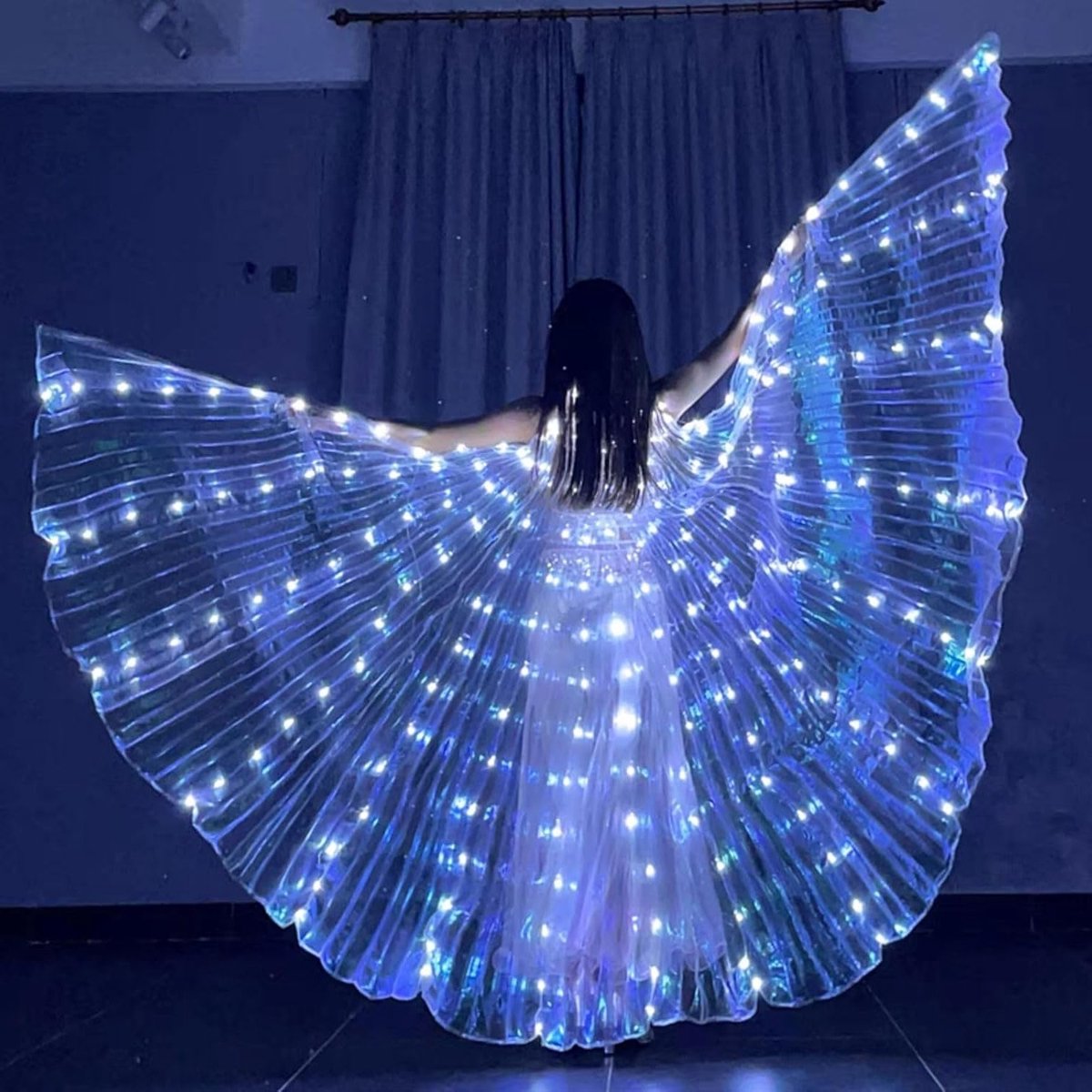 LED Vleugels voor Volwassenen met Altijd Aan Flitsmodus, Regenboog Effect en Uitschuifbare Stokken voor Halloween Kostuum, Cosplay en Buikdans