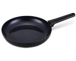 Brabantia VANTA Koekenpan - Ø 28 cm - Ergonomisch en licht - 100% PFAS vrij- Trendy design - 100% gerecycleerd aluminium - keramische anti-aanbaklaag - Geschikt voor alle warmtebronnen – Zwart.