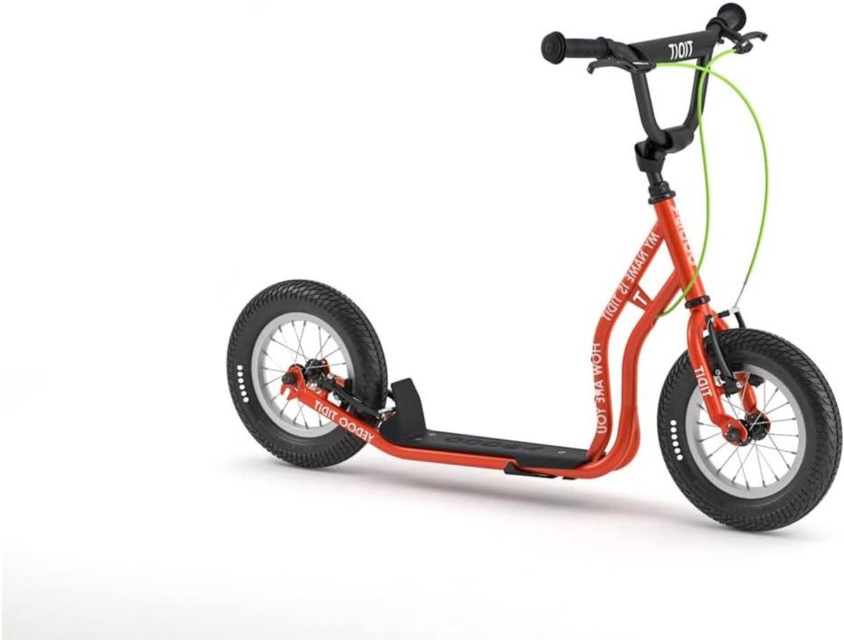 Kinderstep - Step met luchtbanden - Buiten spelen - Inclusief standaard - 12 inch wielen - Rood