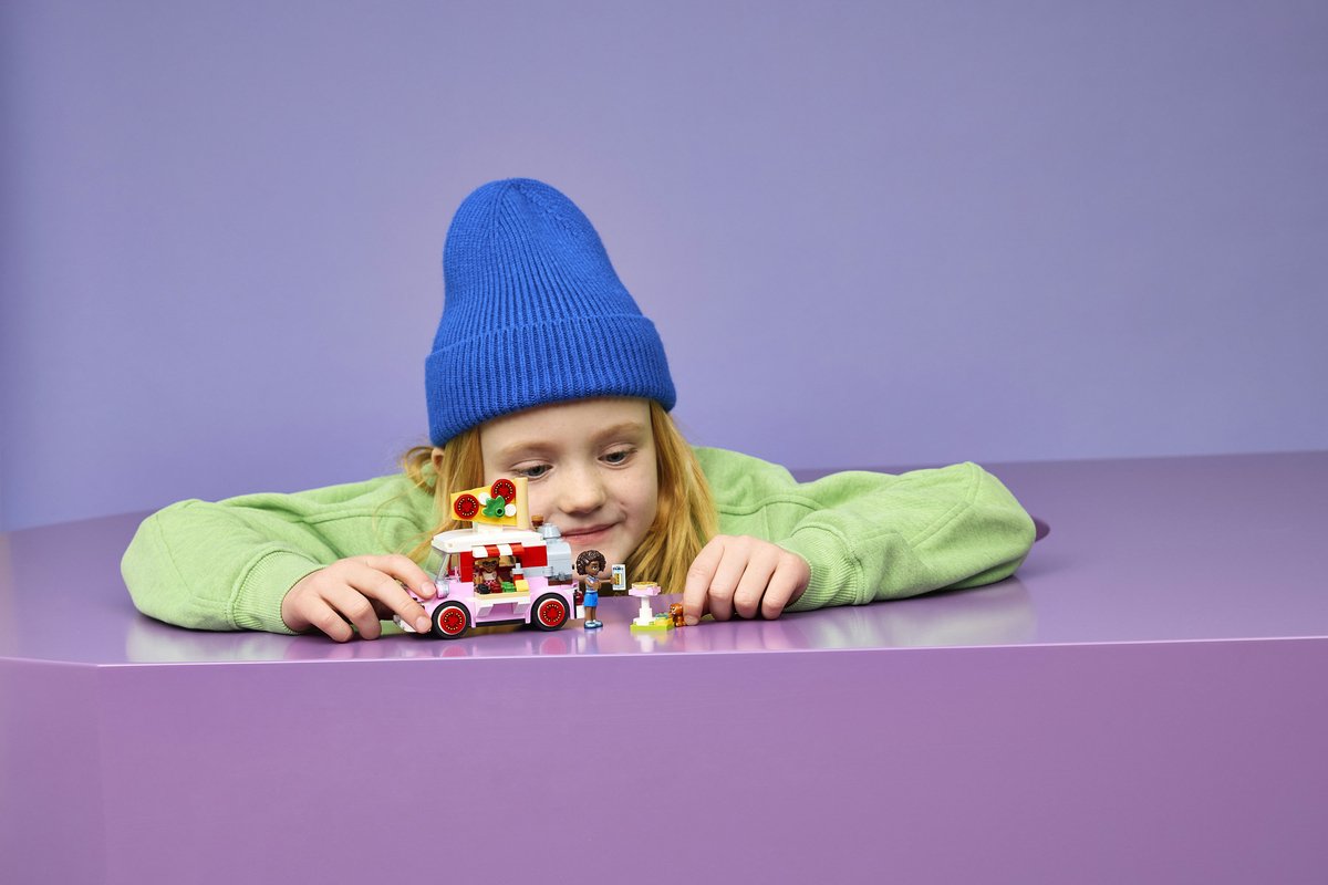 LEGO Friends Pizzatruck Speelgoed voor Kinderen vanaf 6 Jaar met 2 Poppetjes 42694 — cadeau in Spellen & Speelgoed - foto 2