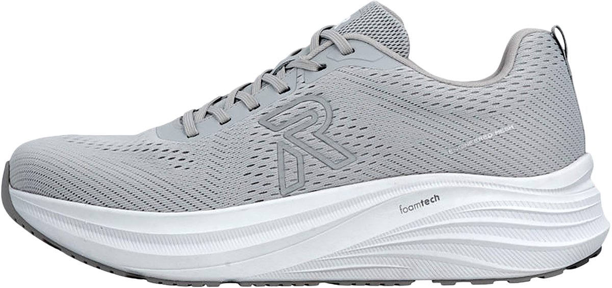 Sneakers met veters
