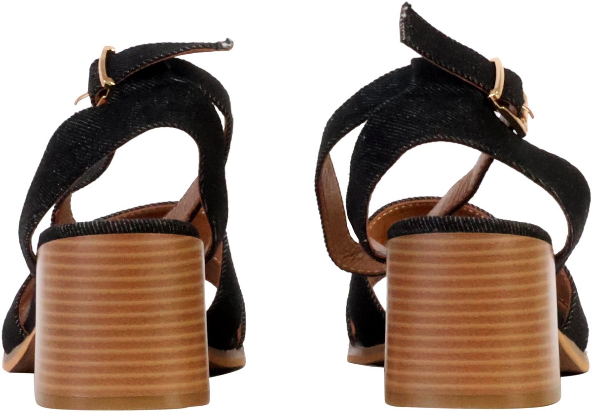 Sandalen met hak