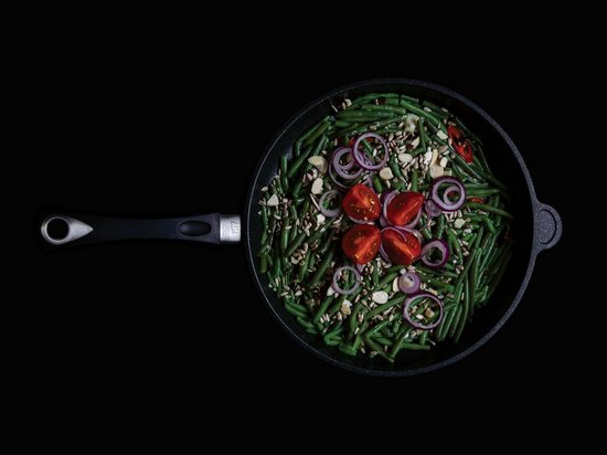 AMT Gastroguss AMZN-428-Z20B Casserole Diameter 28 cm with Removable Handle, Not Suitable for Induction, Lotan® Non-Stick Coating, Cast Iron Pan (Cast Air), AMZN-428-Z20B — afbeelding 3
