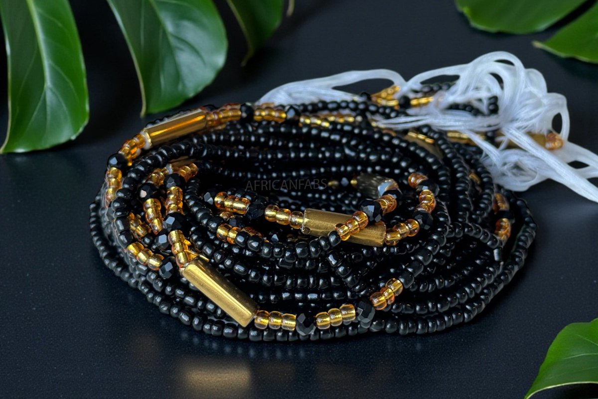 AfricanFabs® Waist Beads / Afrikaanse Heupketting - Afi - Zwart / goud (Traditioneel niet-elastisch koord) - Buikketting - Taille ketting