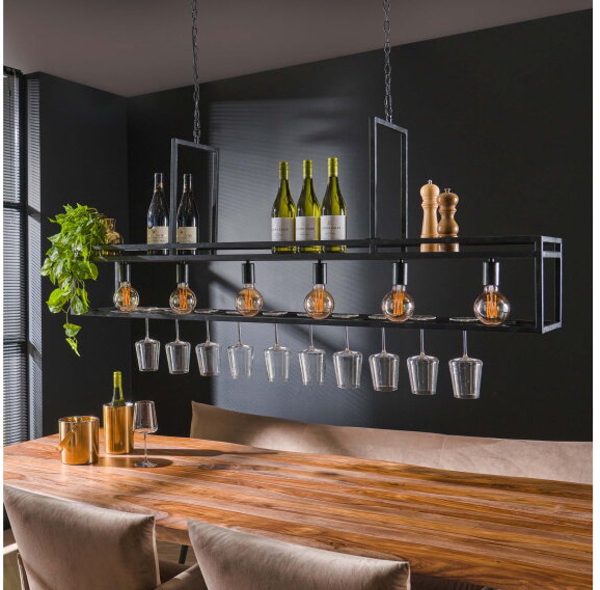 Meubelplaats Hanglamp/Wijnrek Decorate 160 cm Zwart Metalen Frame - Multifunctioneel Design