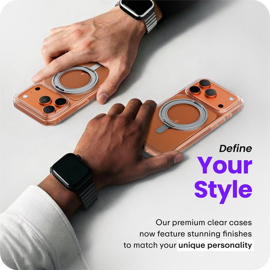 Deux mains avec des montres connectées tenant une coque iPhone orange avec anneau MagSafe. 'Define Your Style'.