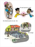 Boekpagina met illustraties van een meisje op een fiets, kinderen die elkaar de hand schudden en een voetbalveld.