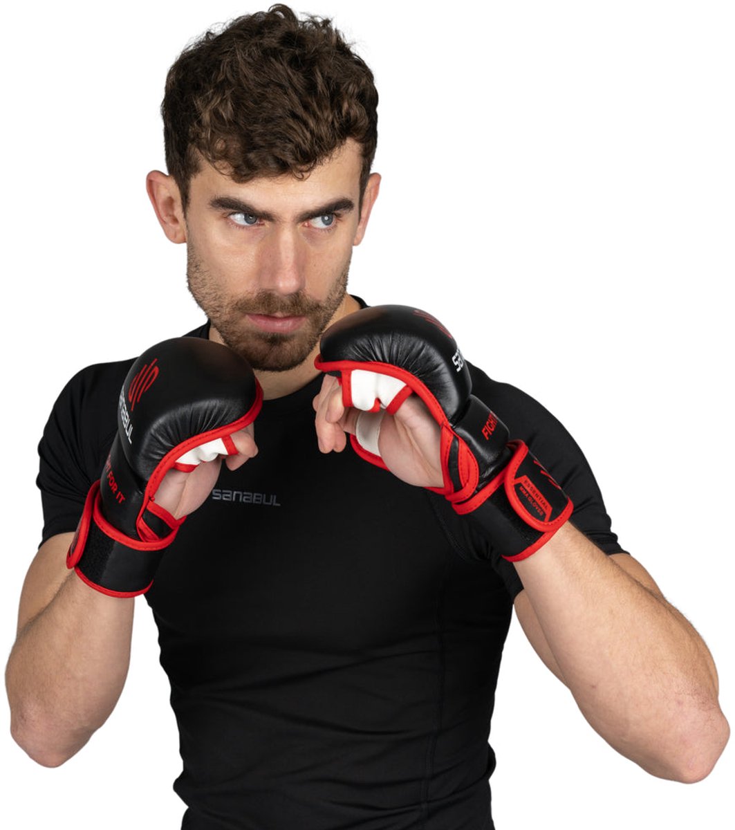 Sanabul Essential MMA Handschoenen 7 oz – Rood – Maat SM