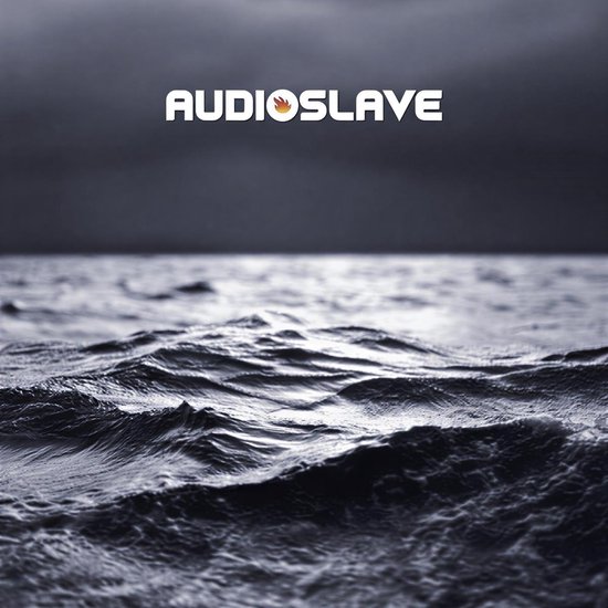 Cover van Audioslave album "Out Of Exile" met golvend water en de bandnaam.