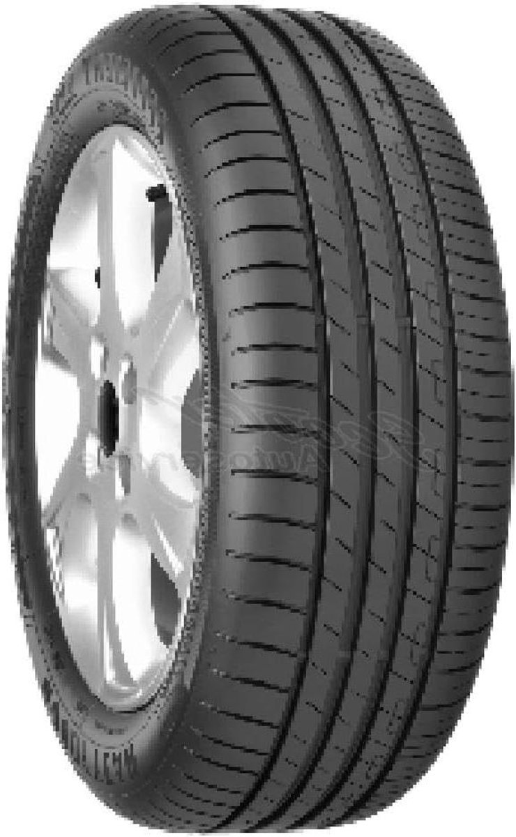 Zomerband - Autoband personenauto - Veilig rijden - Brandstofefficiëntie B - 225/55 R16 - Zwart