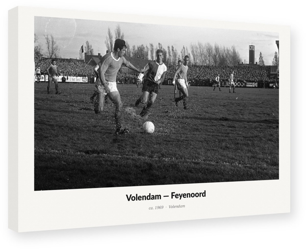 Volendam Feyenoord 1969 Voetbalwedstrijd - Canvas Schilderij 30x20 cm - Wanddecoratie Retro Voetbal - Canvas op Frame - Voetbal Kunstdruk