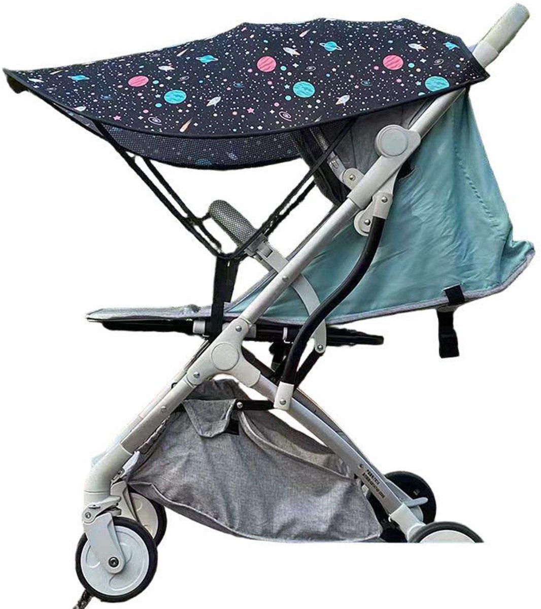 Universele zonnekap voor kinderwagens – UPF 50+ en verstelbaar – Zonbescherming & ademend – Geschikt voor kinderwagens en wandelwagens – Lichtgewicht & opvouwbaar – Universele pasvorm – Planet-design