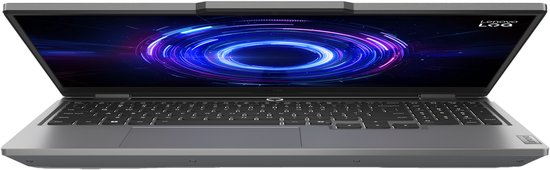 Grijze Lenovo LOQ laptop met verlicht toetsenbord en opvallende achtergrond.