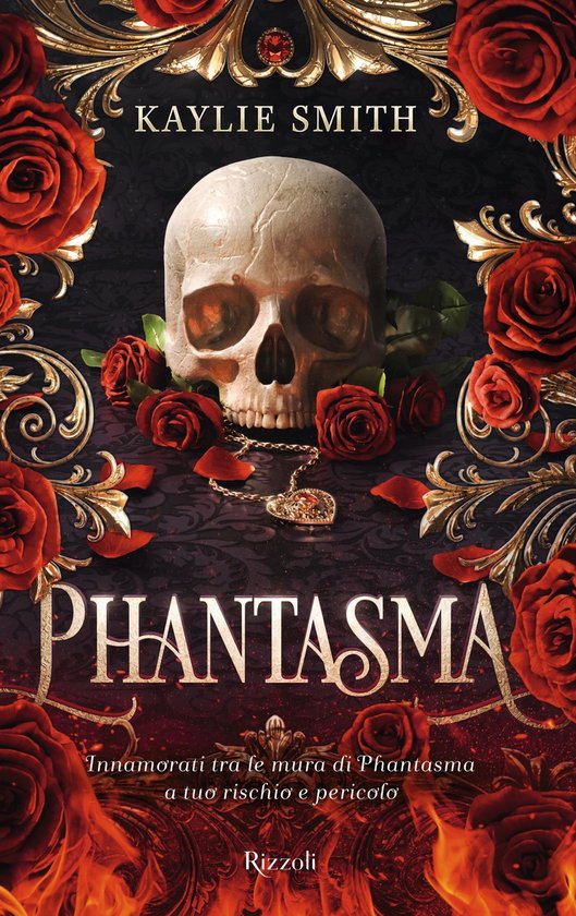 Couverture du livre 'Phantasma' de Kaylie Smith avec un crâne, des roses rouges et des ornements dorés.