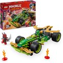 LEGO Ninjago Lloyd's Pull-Back Race Car, groen met gouden accenten, met rode krijger en groene ninja figuren.