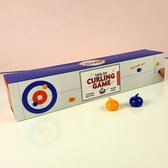 Kikkerland Curling Game - Voor op tafel - Spelletjes voor kinderen - Speelgoed - Compacte speelset - Makkelijk mee te nemen op reis - Spel - Leuk voor kids - Bezigheid