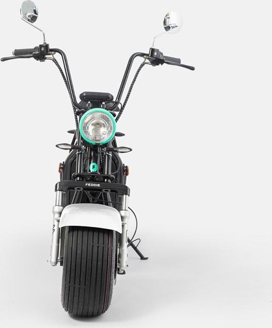 Feddie - Elektrische Scooter - Wit - 100% Elektrisch - Dikke banden