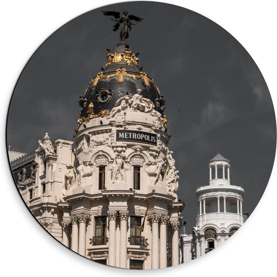 Dibond Wandcirkel - Gebouw in Madrid - 30x30cm Foto op Aluminium Wandcirkel (met ophangsysteem)