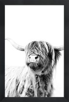 JUNIQE - Poster in houten lijst Highland Cattle Frida 2 -20x30 /Grijs