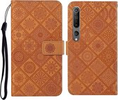 Voor Xiaomi Mi 10 5G Etnische stijl reliëf patroon horizontale flip lederen tas met houder & kaartsleuven & portemonnee & lanyard (bruin)