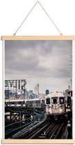 JUNIQE - Posterhanger Metro van New York -20x30 /Grijs