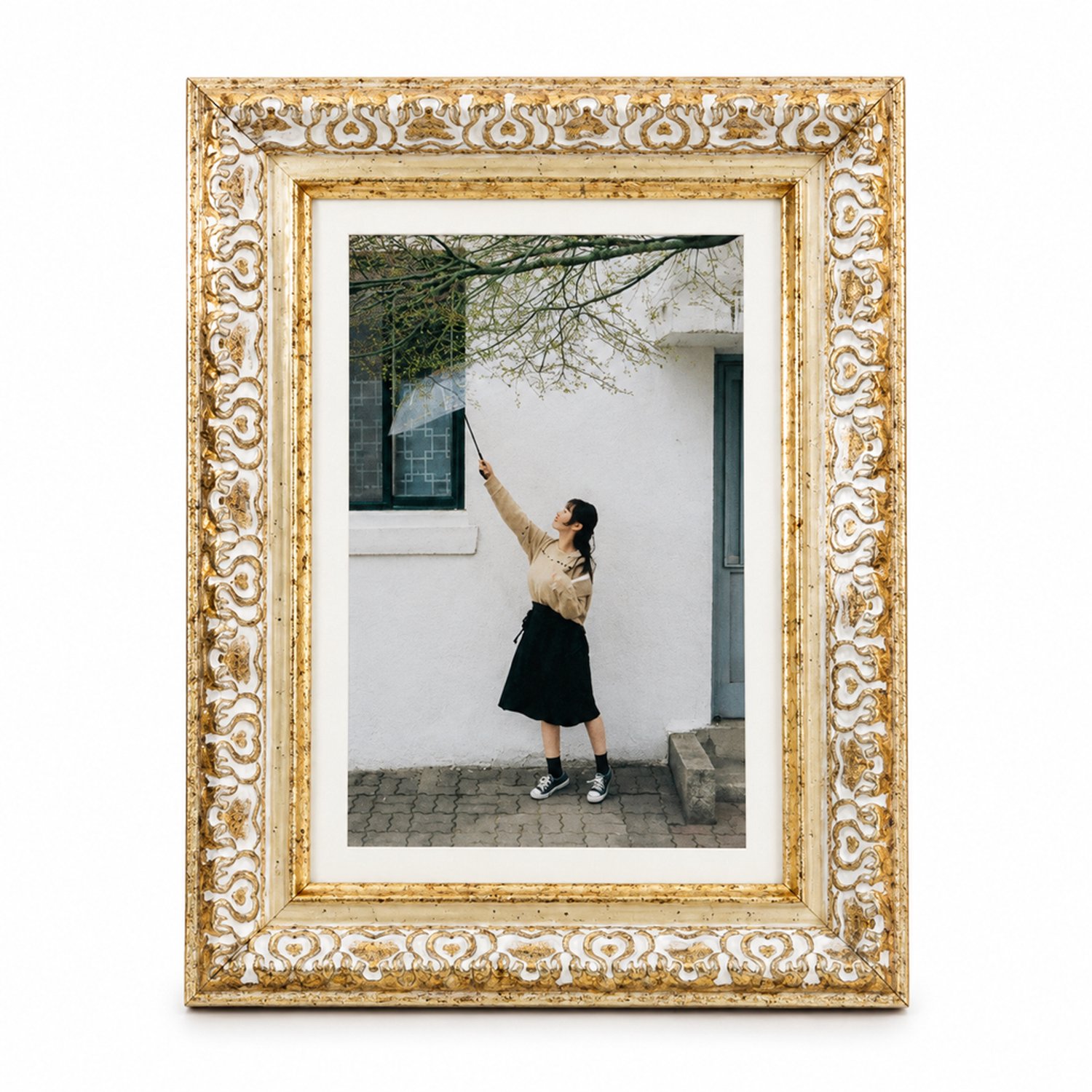 SWGOTA Antiekwitte rechthoekige fotolijst 10 inch met klassiek reliëf voor formaat 20,3 x 25,4 cm