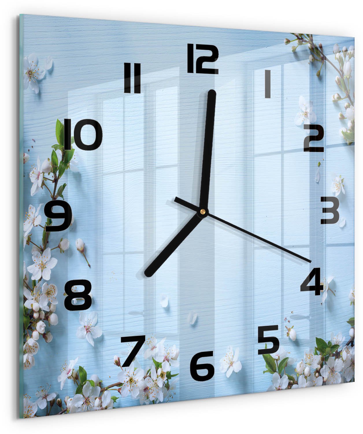TULUP Wandklok - Achtergrond met kersenbloesem Wandklok Glas Decoratie - 30x30 cm - Blauw Gekleurde Glazen Klok - Zwarte handen - Vierkante Klok - Klok Glas Met Opdruk - Moderne Wandklok Glas