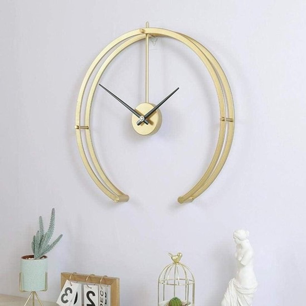 Wandklok Buiten - Tuinklok Weerbestendig - Buiten Decoratie - Stille Beweging - 50cm - Zwart/Goud